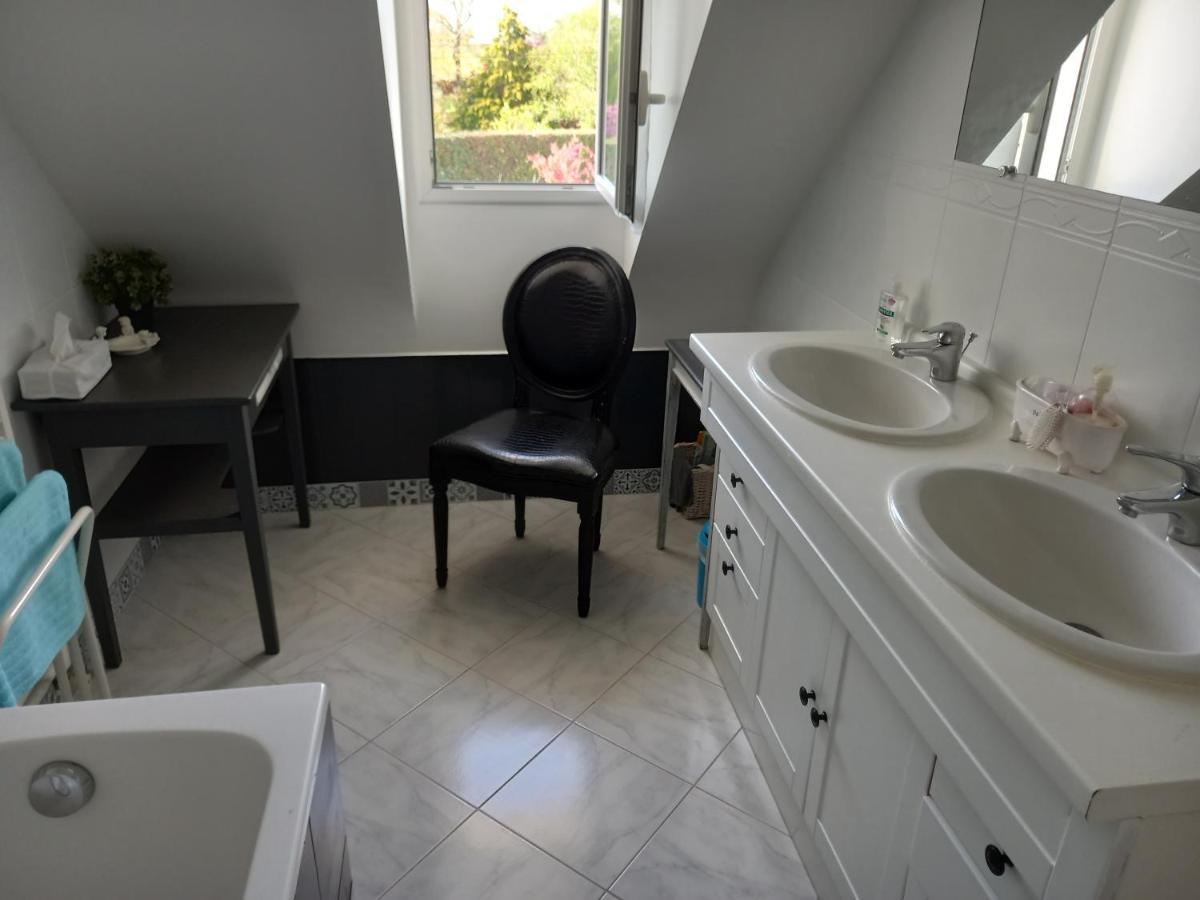 Ty Soaz Apartment Theix Екстериор снимка